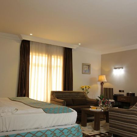 Grand Pela Hotel & Suites Abuja Luaran gambar