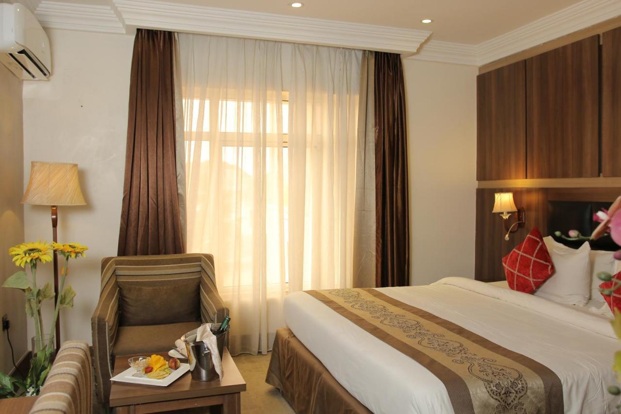 Grand Pela Hotel & Suites Abuja Luaran gambar
