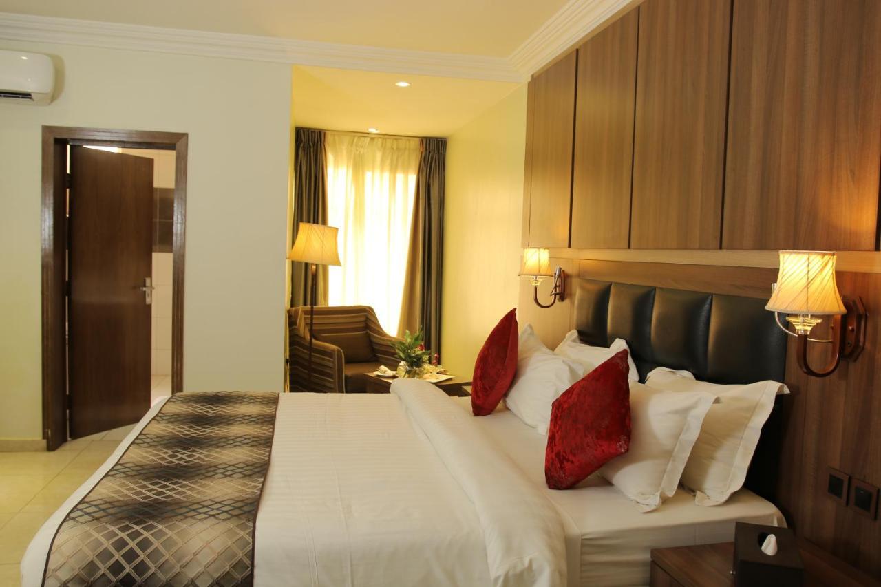 Grand Pela Hotel & Suites Abuja Luaran gambar