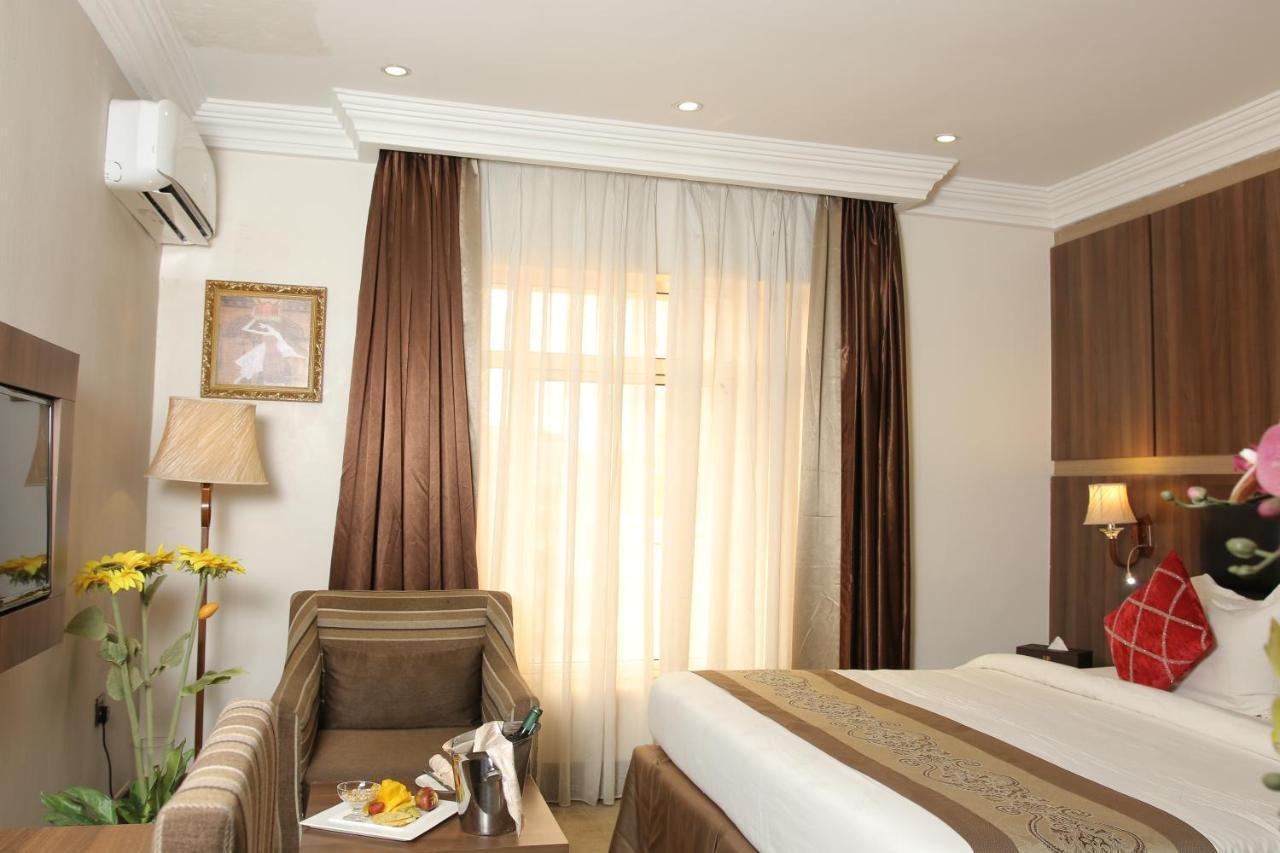 Grand Pela Hotel & Suites Abuja Luaran gambar