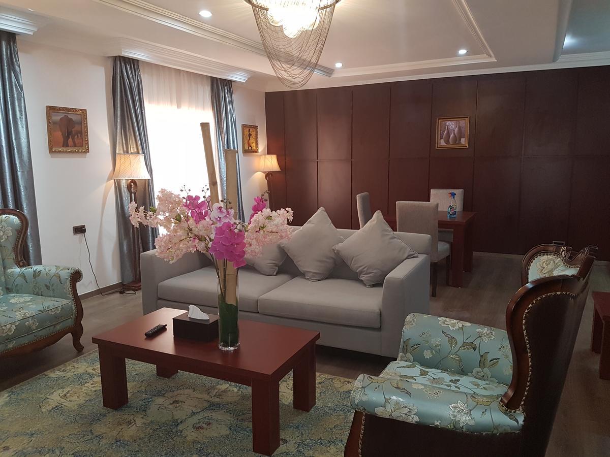 Grand Pela Hotel & Suites Abuja Luaran gambar