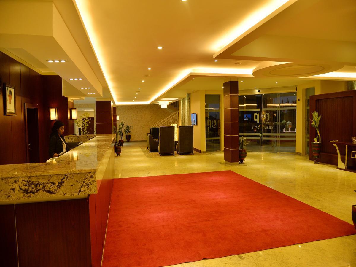 Grand Pela Hotel & Suites Abuja Luaran gambar